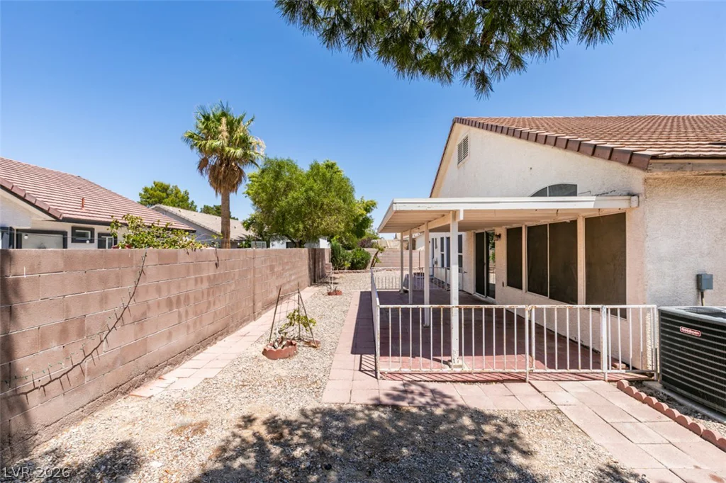 5316 Clouds Rest, Las Vegas, NV 89108
