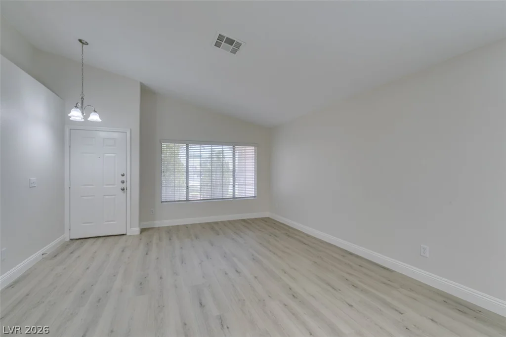 5316 Clouds Rest, Las Vegas, NV 89108