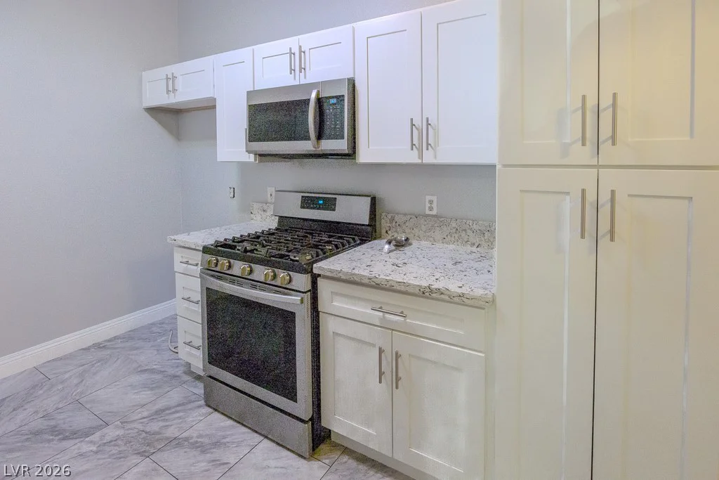 700 Carnegie, Henderson, NV 89052