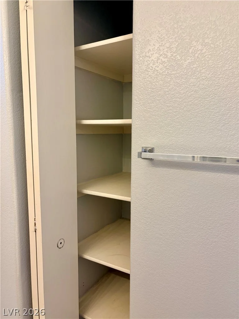 700 Carnegie, Henderson, NV 89052