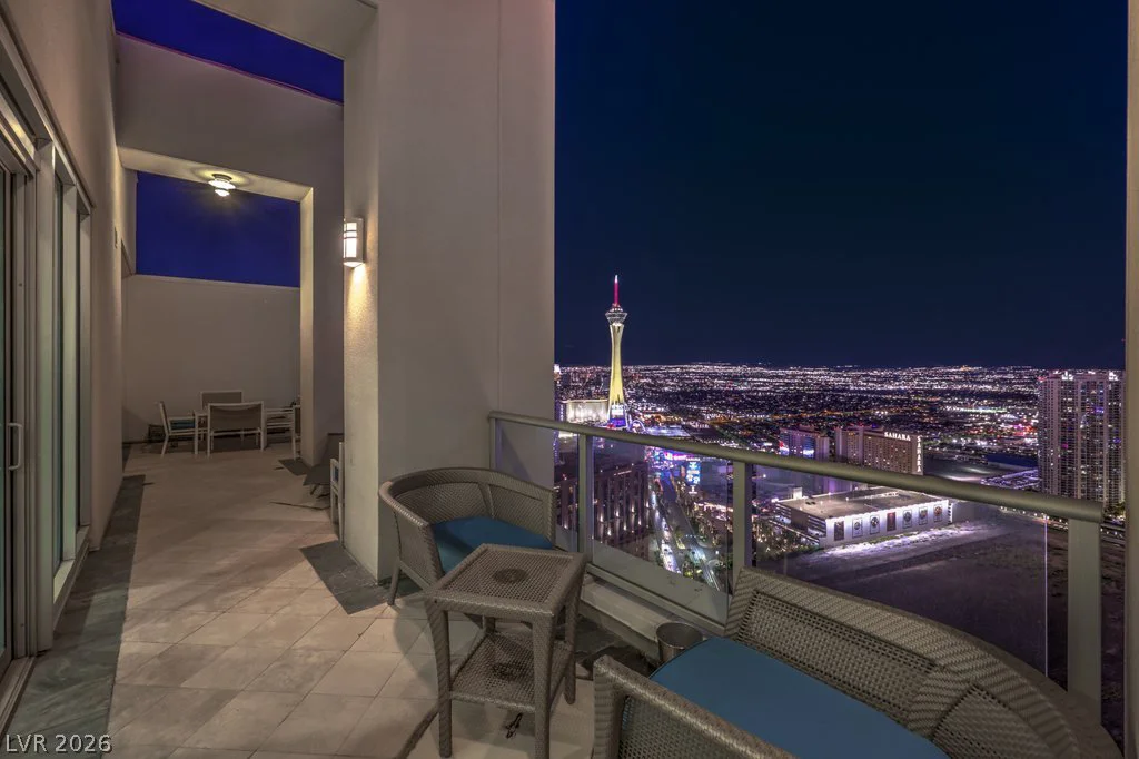 2700 Las Vegas, Las Vegas, NV 89109