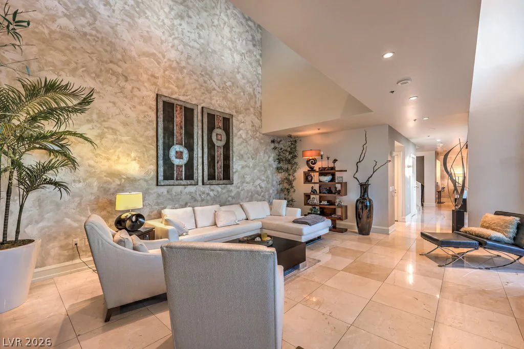2700 Las Vegas, Las Vegas, NV 89109
