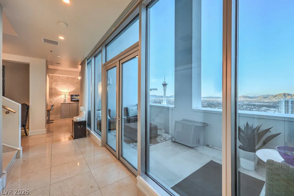 2700 Las Vegas, Las Vegas, NV 89109