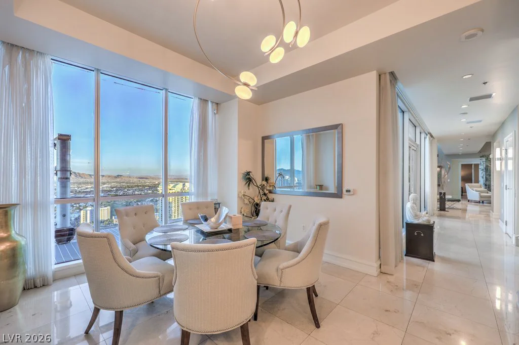 2700 Las Vegas, Las Vegas, NV 89109