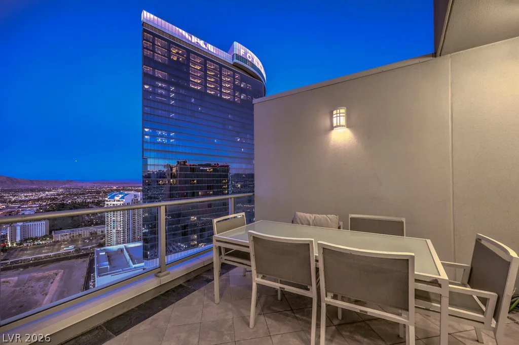 2700 Las Vegas, Las Vegas, NV 89109