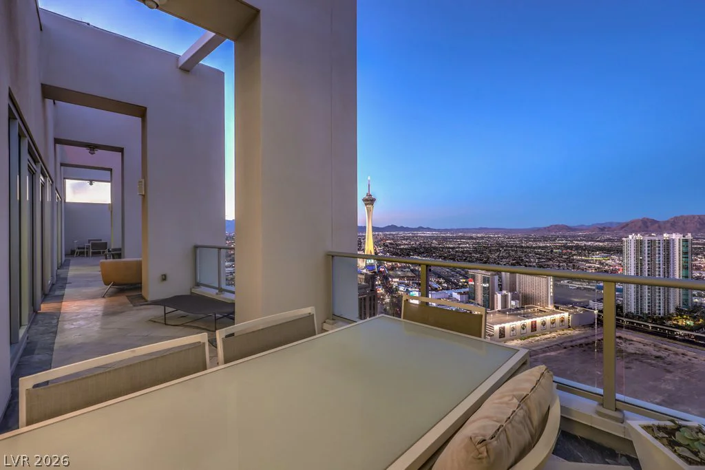 2700 Las Vegas, Las Vegas, NV 89109
