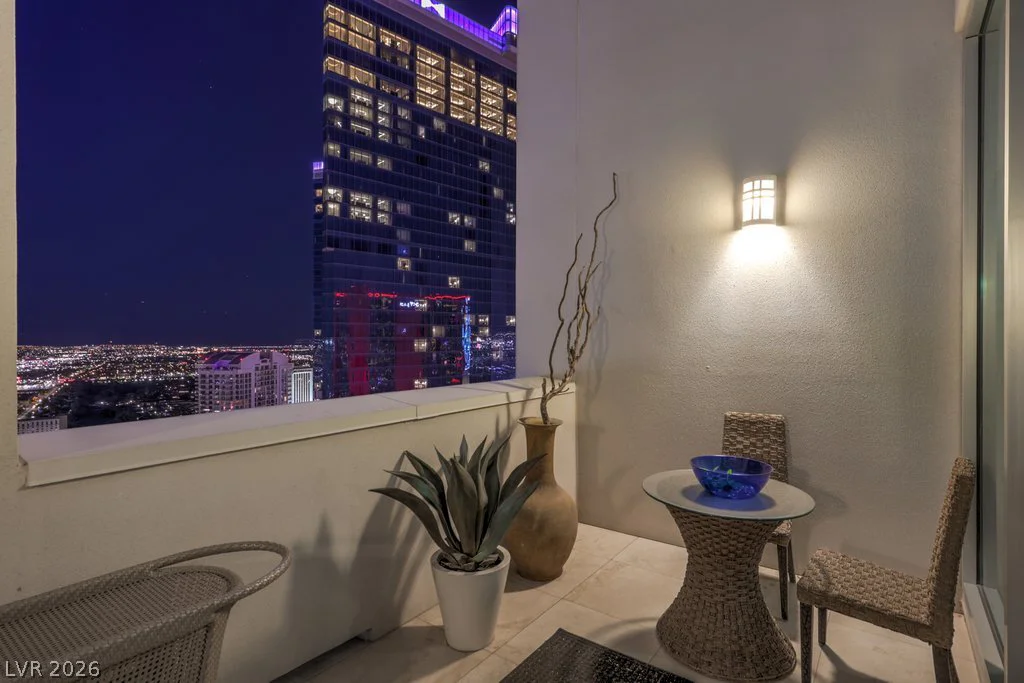 2700 Las Vegas, Las Vegas, NV 89109
