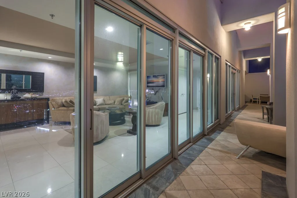 2700 Las Vegas, Las Vegas, NV 89109