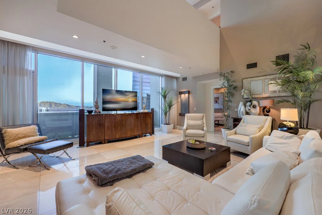 2700 Las Vegas, Las Vegas, NV 89109