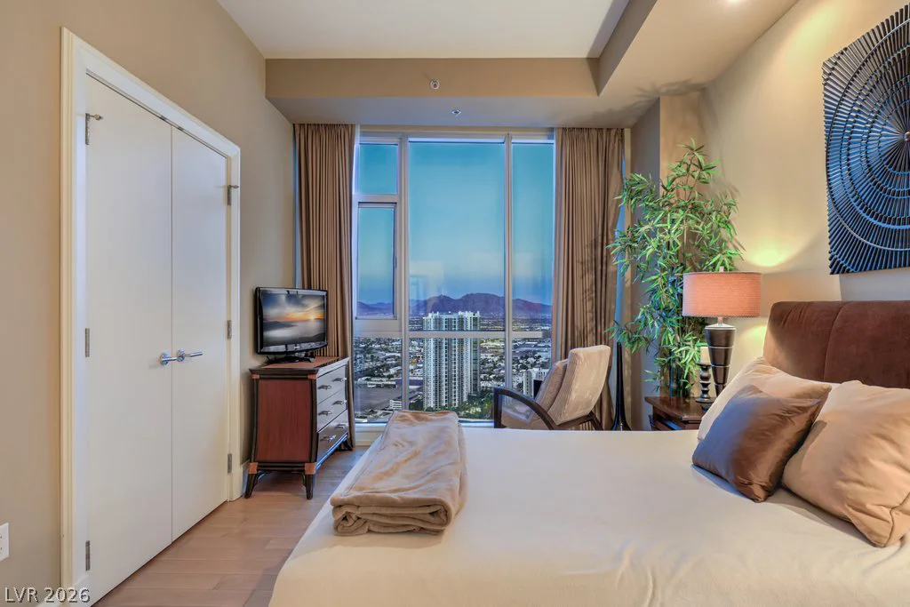 2700 Las Vegas, Las Vegas, NV 89109