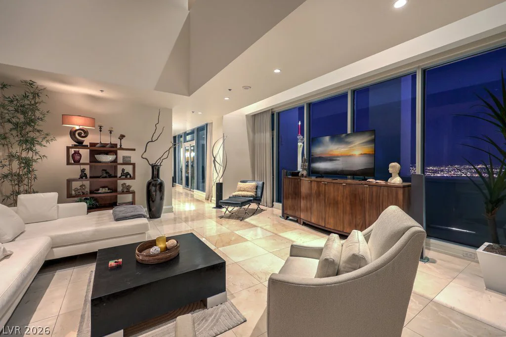 2700 Las Vegas, Las Vegas, NV 89109