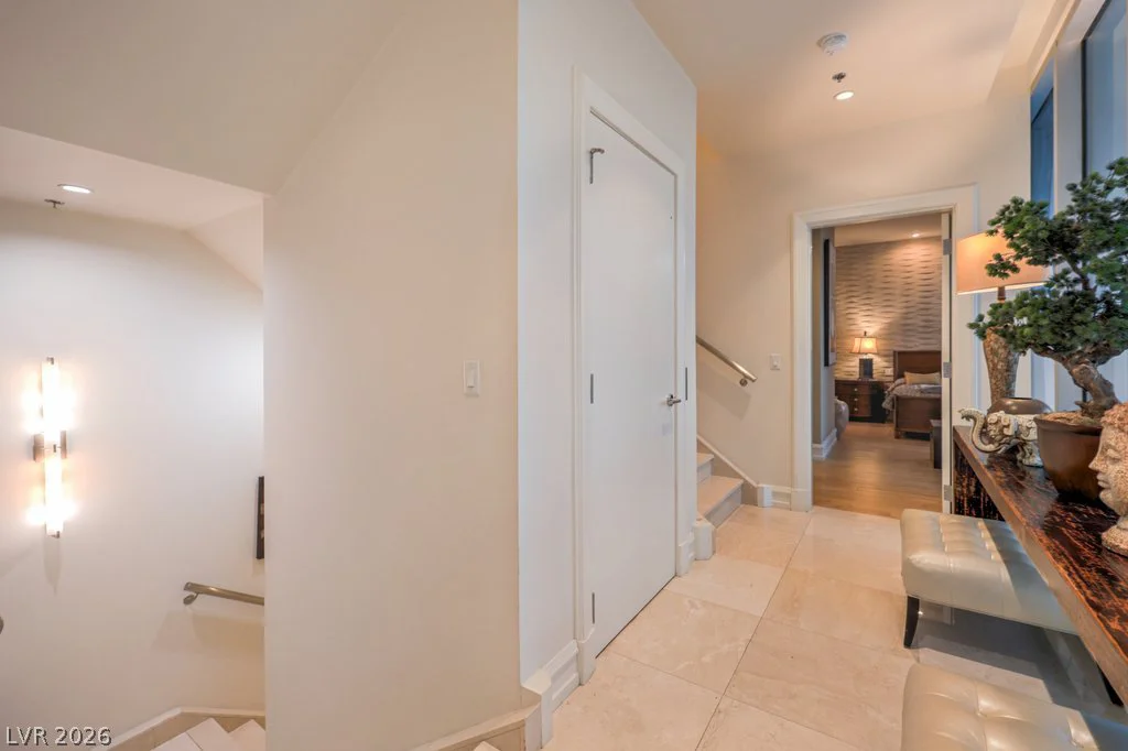 2700 Las Vegas, Las Vegas, NV 89109