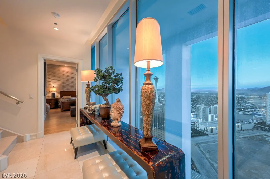 2700 Las Vegas, Las Vegas, NV 89109