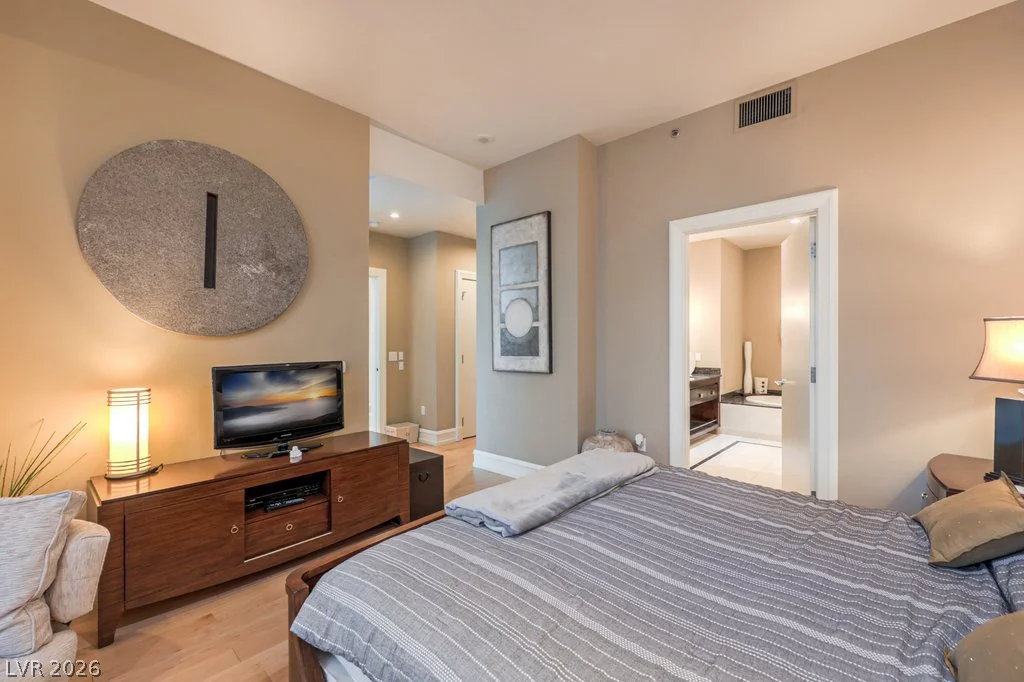 2700 Las Vegas, Las Vegas, NV 89109