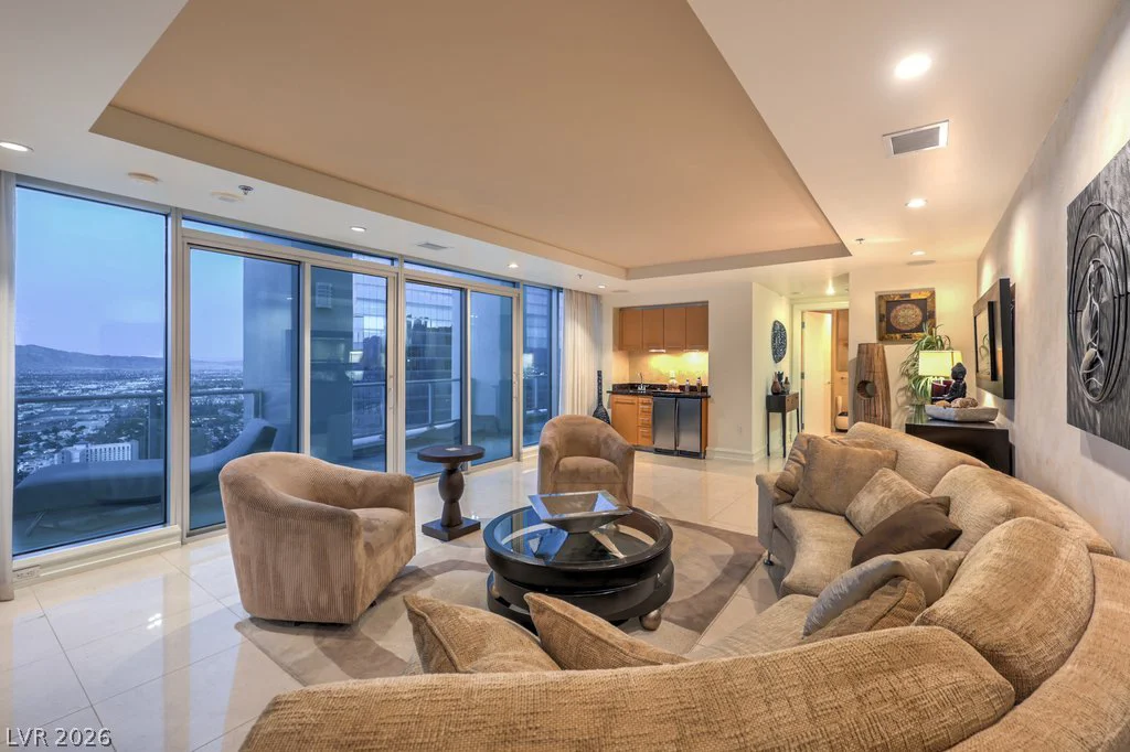 2700 Las Vegas, Las Vegas, NV 89109