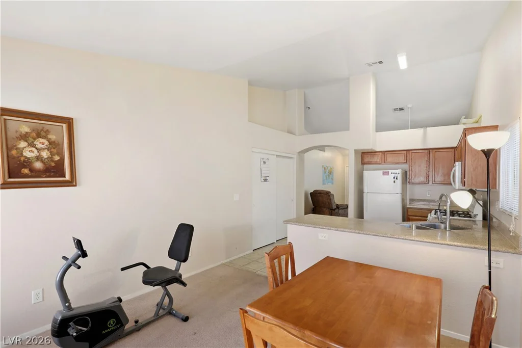 2724 Knoll Point, Las Vegas, NV 89156