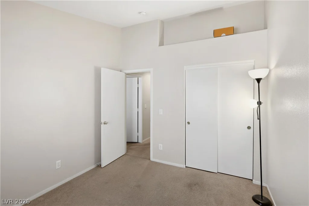 2724 Knoll Point, Las Vegas, NV 89156