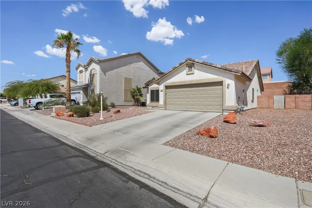 2724 Knoll Point, Las Vegas, NV 89156
