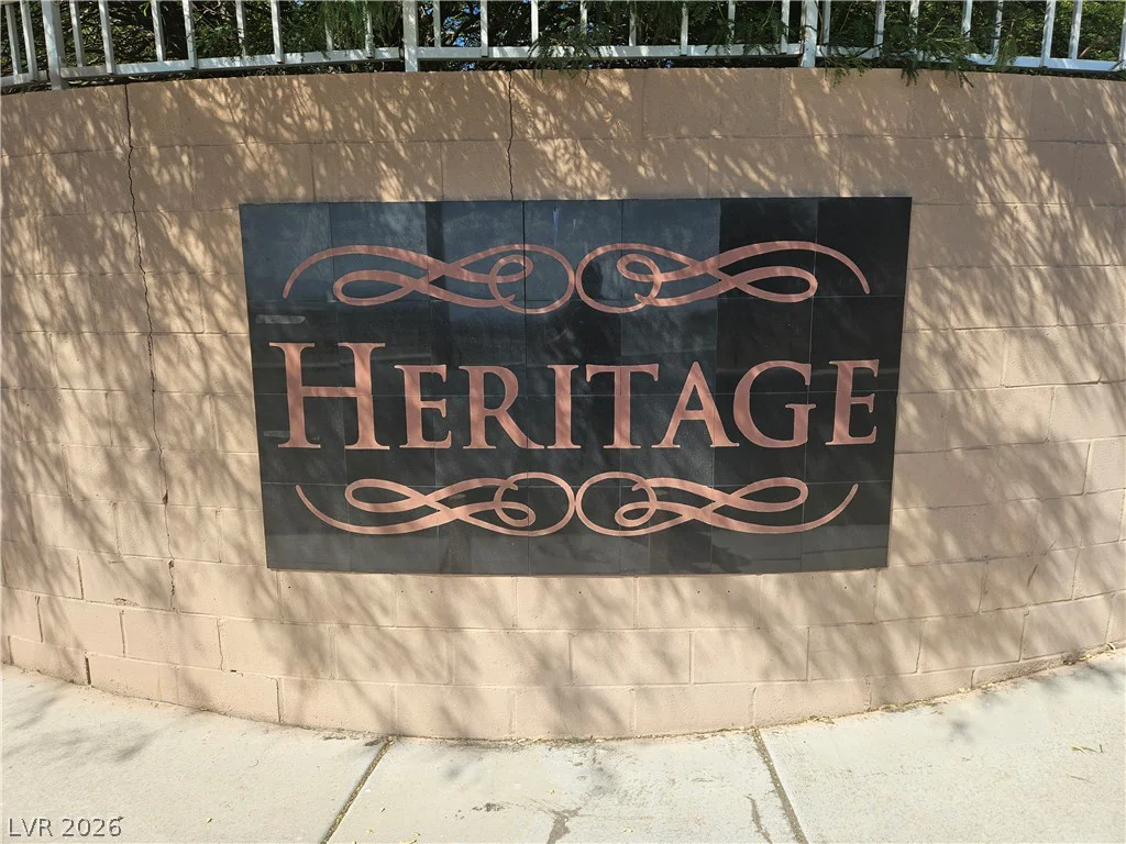 2724 Knoll Point, Las Vegas, NV 89156