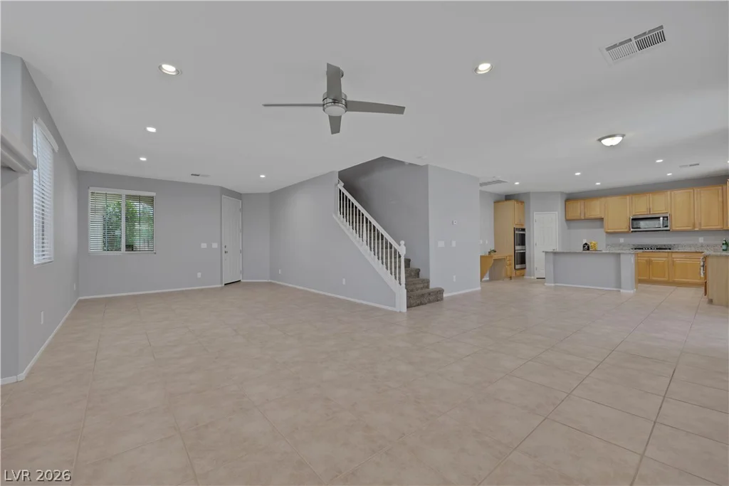 9020 White Eyes, Las Vegas, NV 89143