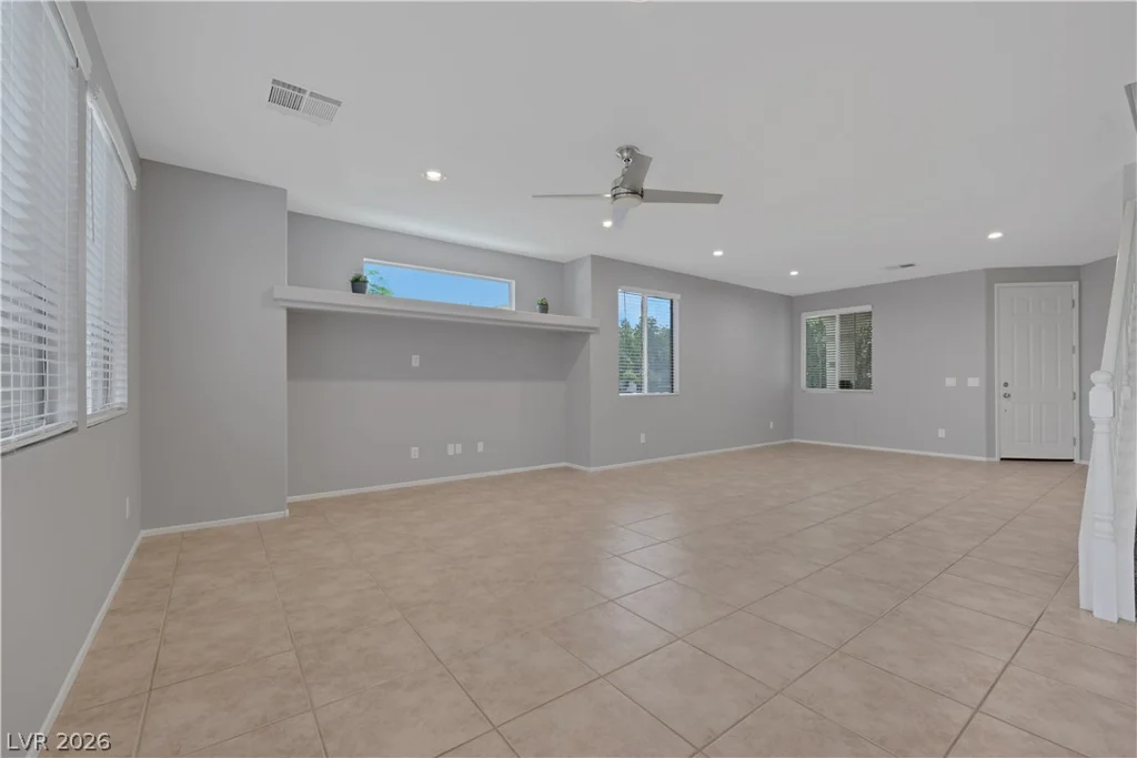9020 White Eyes, Las Vegas, NV 89143