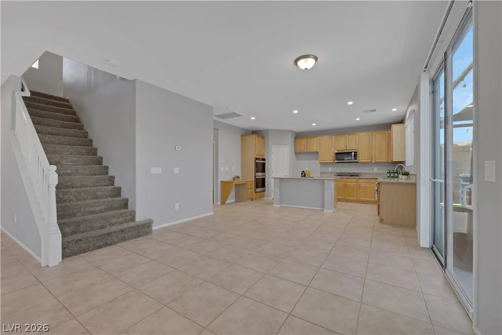 9020 White Eyes, Las Vegas, NV 89143