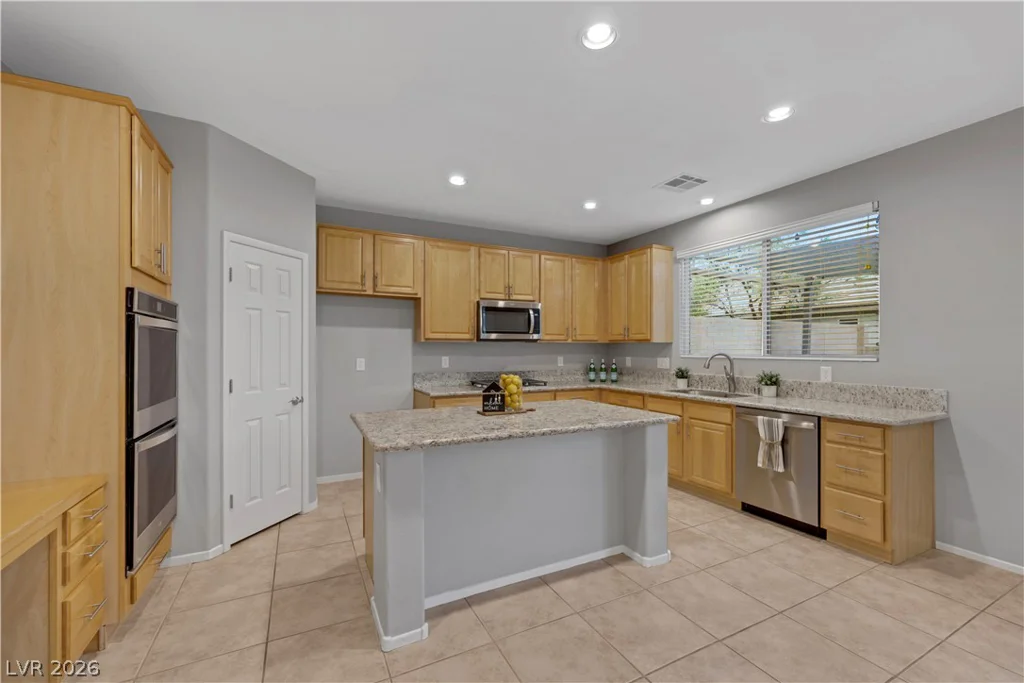 9020 White Eyes, Las Vegas, NV 89143