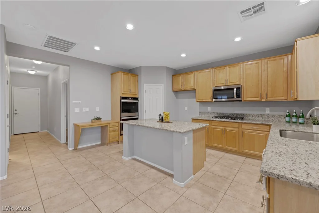 9020 White Eyes, Las Vegas, NV 89143