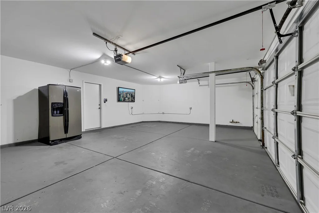9020 White Eyes, Las Vegas, NV 89143