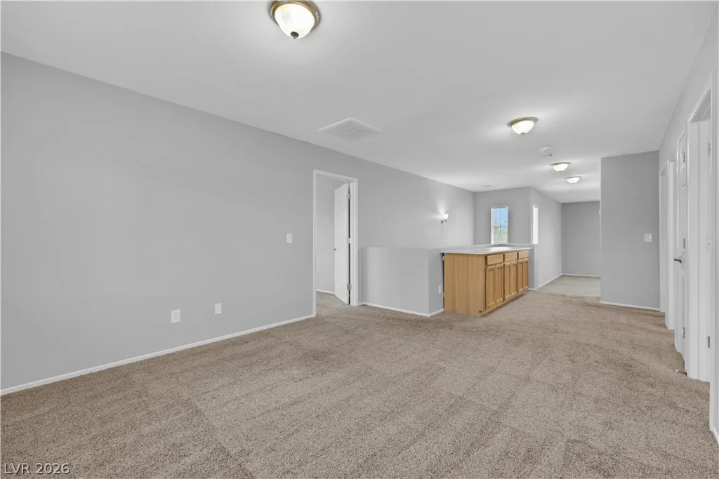 9020 White Eyes, Las Vegas, NV 89143