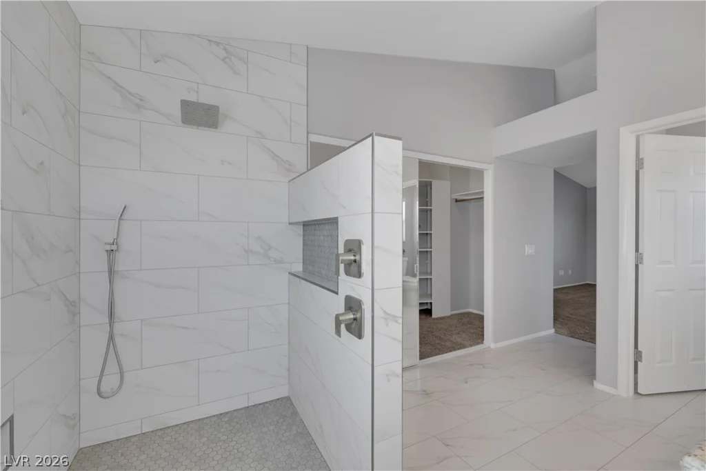 9020 White Eyes, Las Vegas, NV 89143