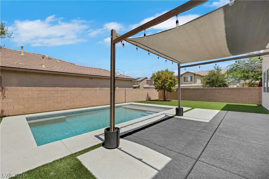 9020 White Eyes, Las Vegas, NV 89143