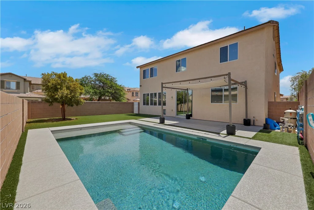 9020 White Eyes, Las Vegas, NV 89143