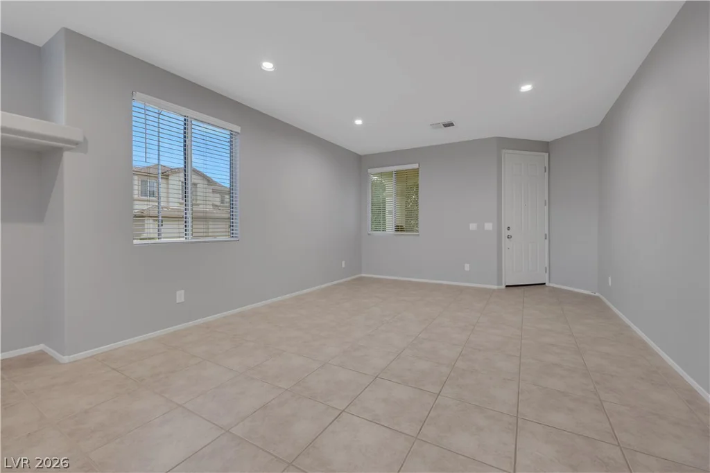 9020 White Eyes, Las Vegas, NV 89143