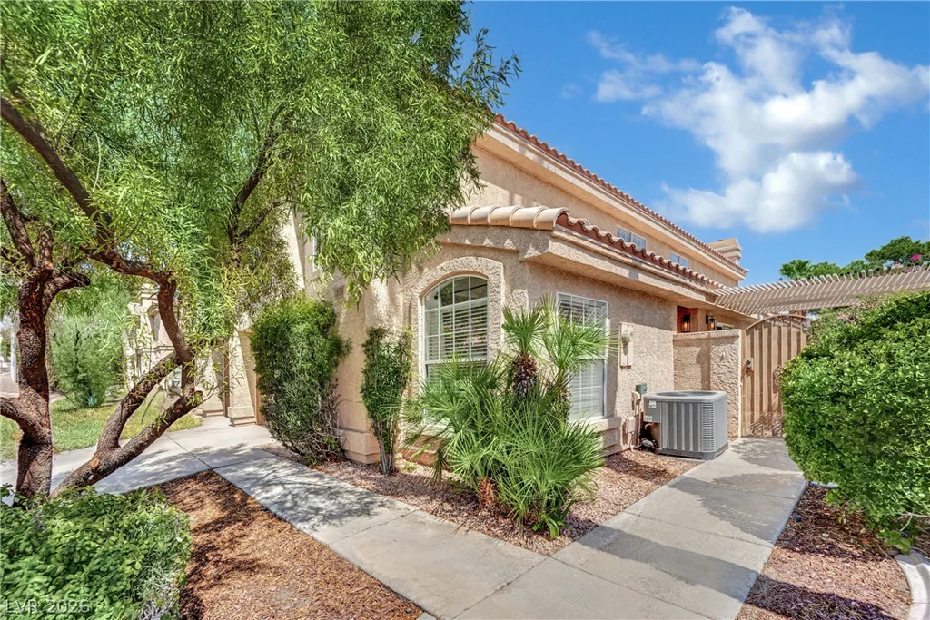 2820 Dawn Crossing, Henderson, NV 89074