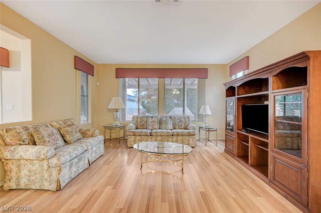2115 High Mesa, Henderson, NV 89012