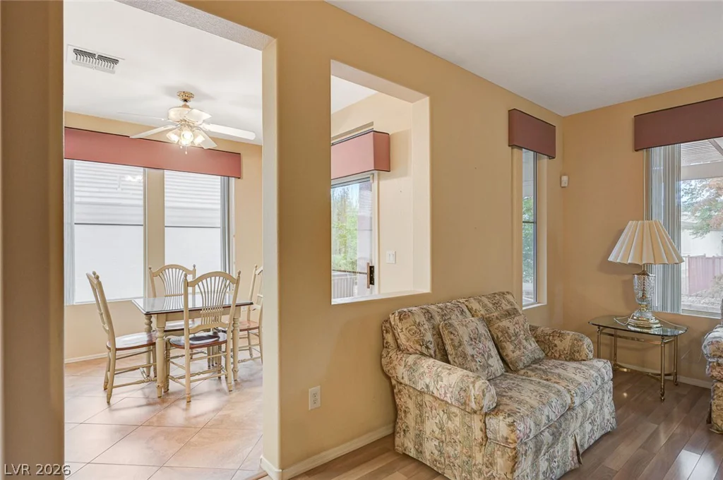 2115 High Mesa, Henderson, NV 89012