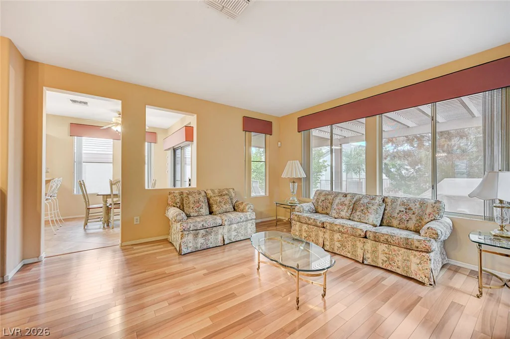 2115 High Mesa, Henderson, NV 89012