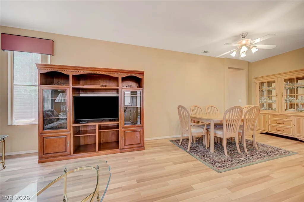 2115 High Mesa, Henderson, NV 89012