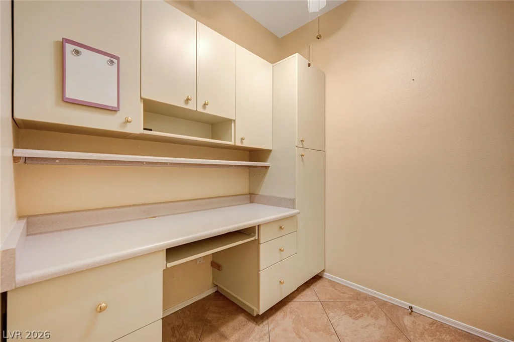 2115 High Mesa, Henderson, NV 89012