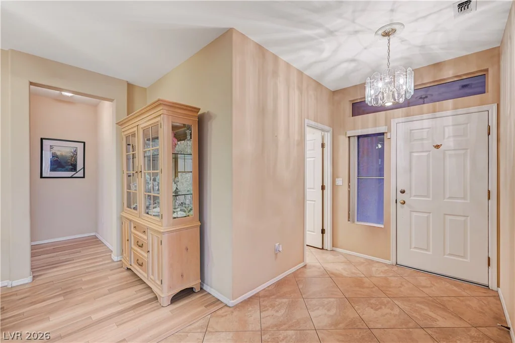 2115 High Mesa, Henderson, NV 89012
