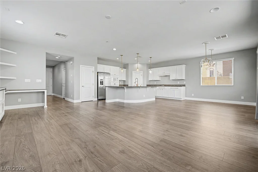 7703 Coral Cactus, Las Vegas, NV 89139