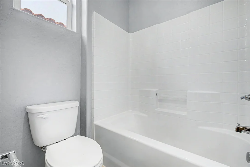 7703 Coral Cactus, Las Vegas, NV 89139