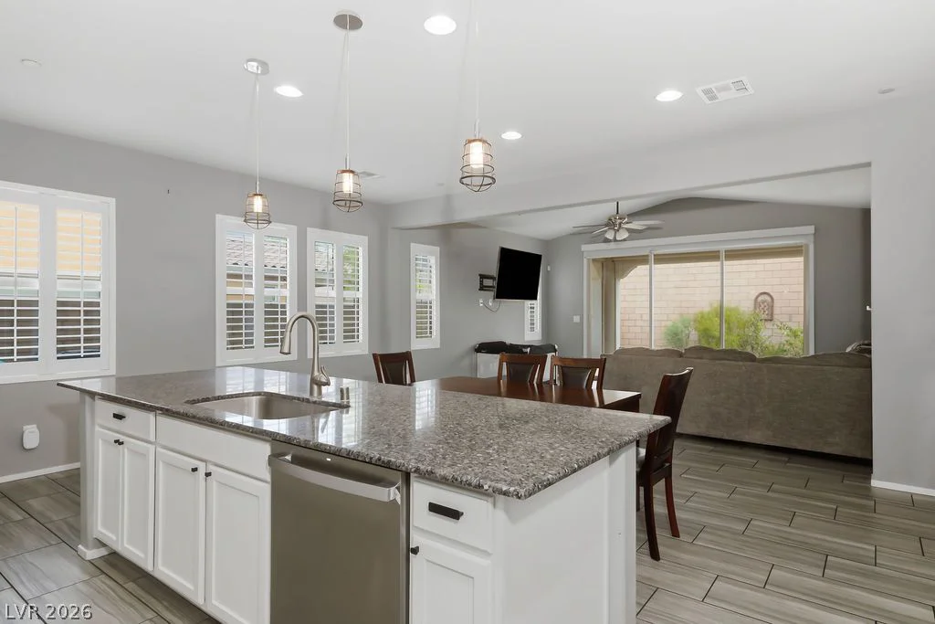 652 Cadence View, Henderson, NV 89011