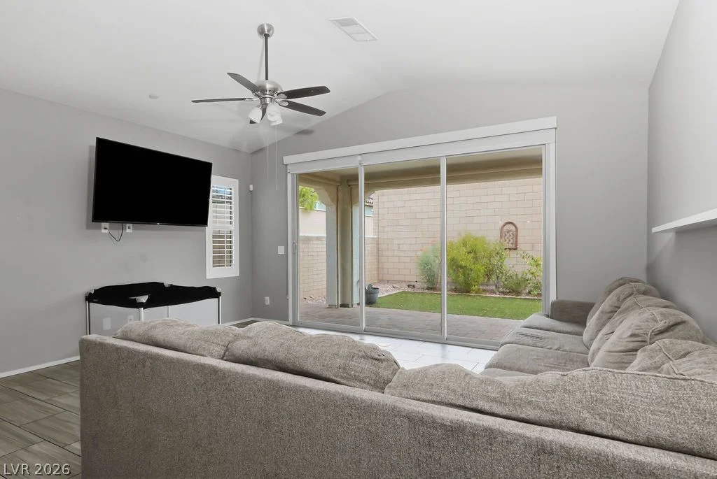 652 Cadence View, Henderson, NV 89011