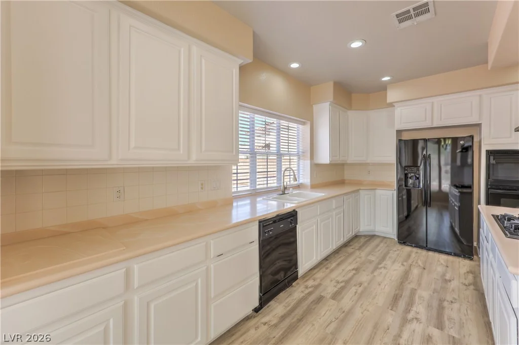 8620 Trianon, Las Vegas, NV 89145