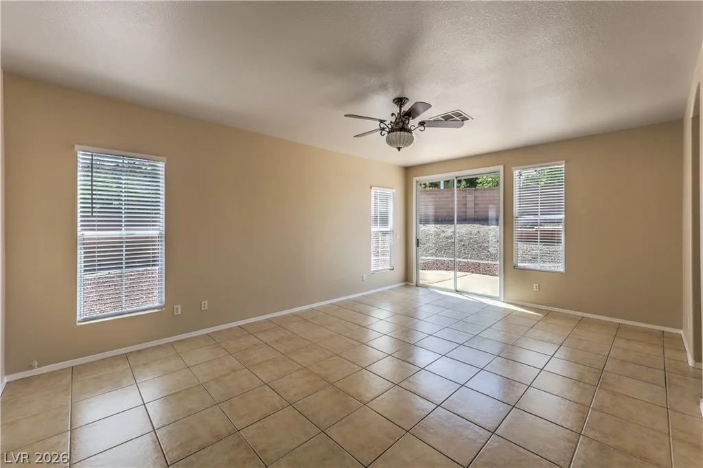 8620 Trianon, Las Vegas, NV 89145