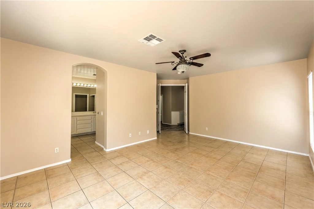 8620 Trianon, Las Vegas, NV 89145