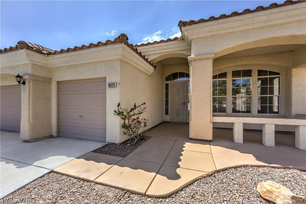 8620 Trianon, Las Vegas, NV 89145