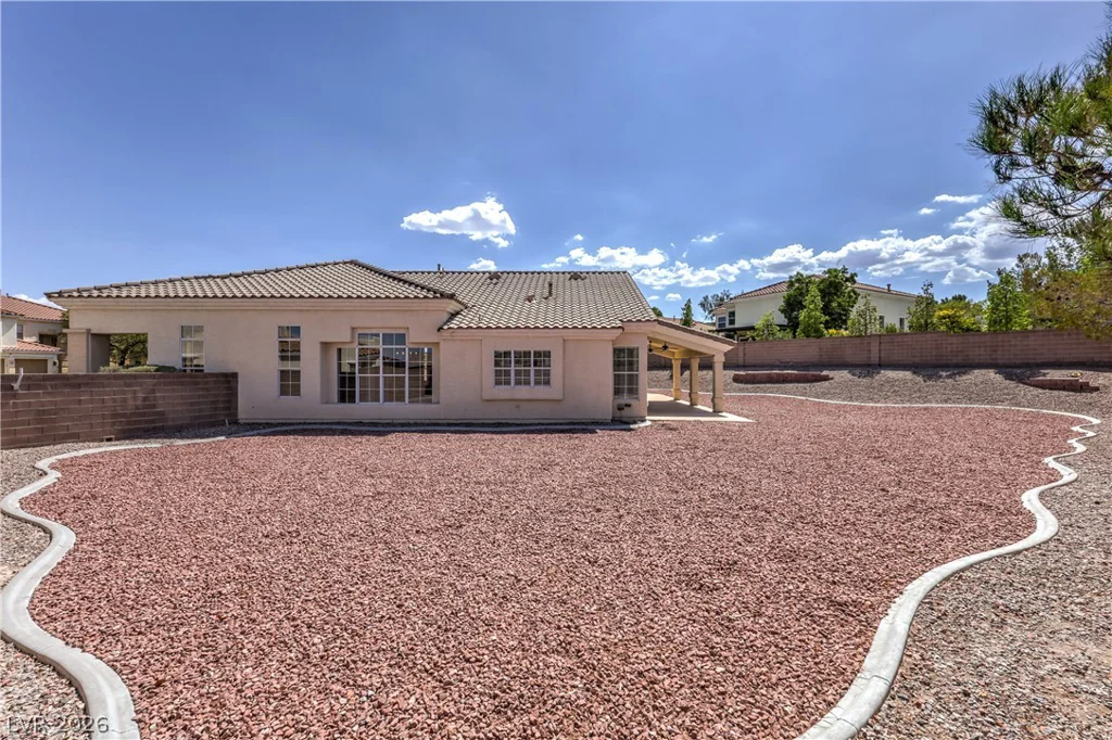 8620 Trianon, Las Vegas, NV 89145